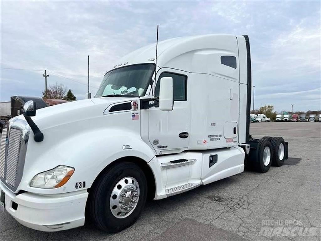 Kenworth T680 Tractor Units