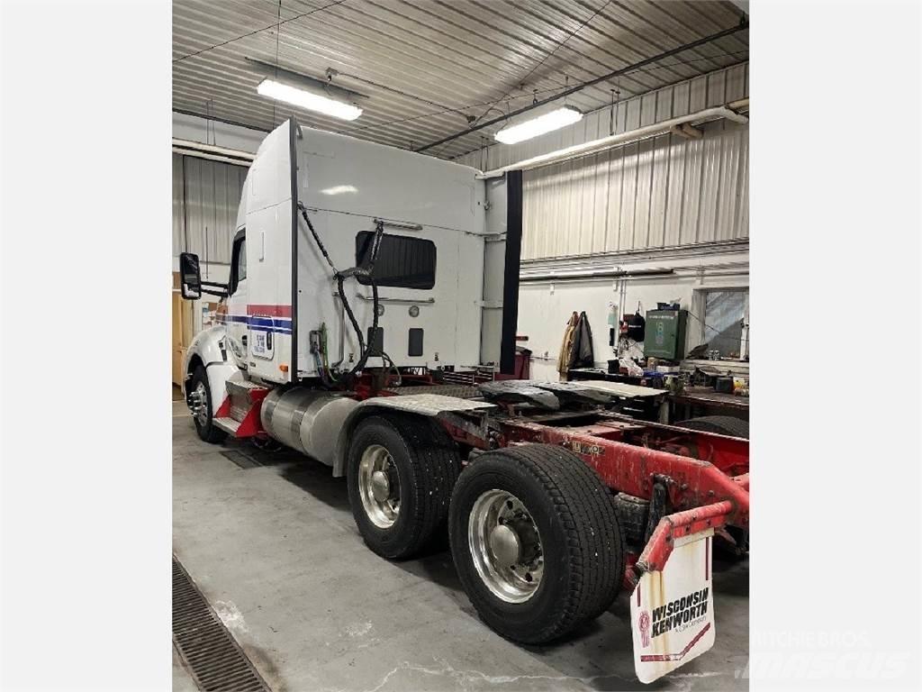 Kenworth T680 Tractor Units