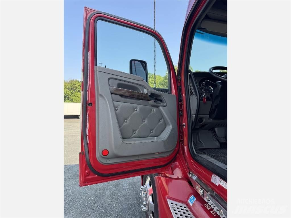 Kenworth T680 Tractor Units