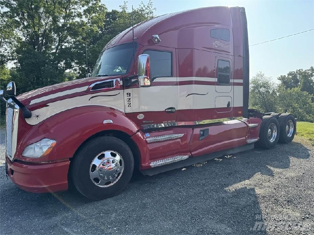 Kenworth T680 Tractor Units
