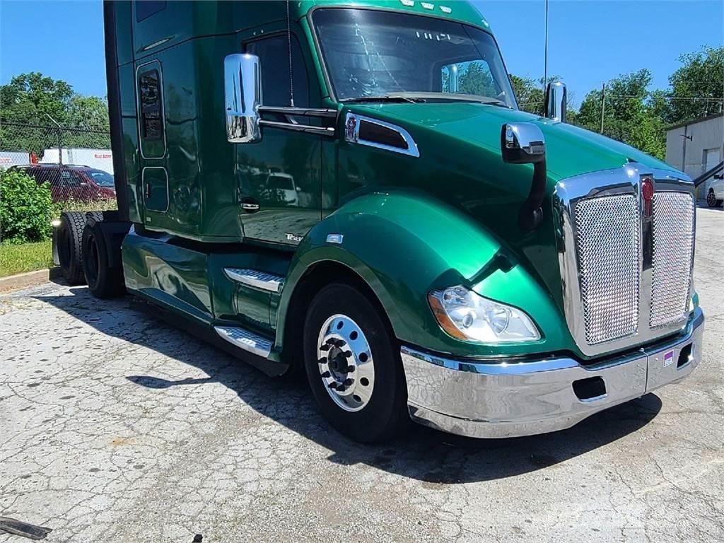 Kenworth T680 Tractor Units