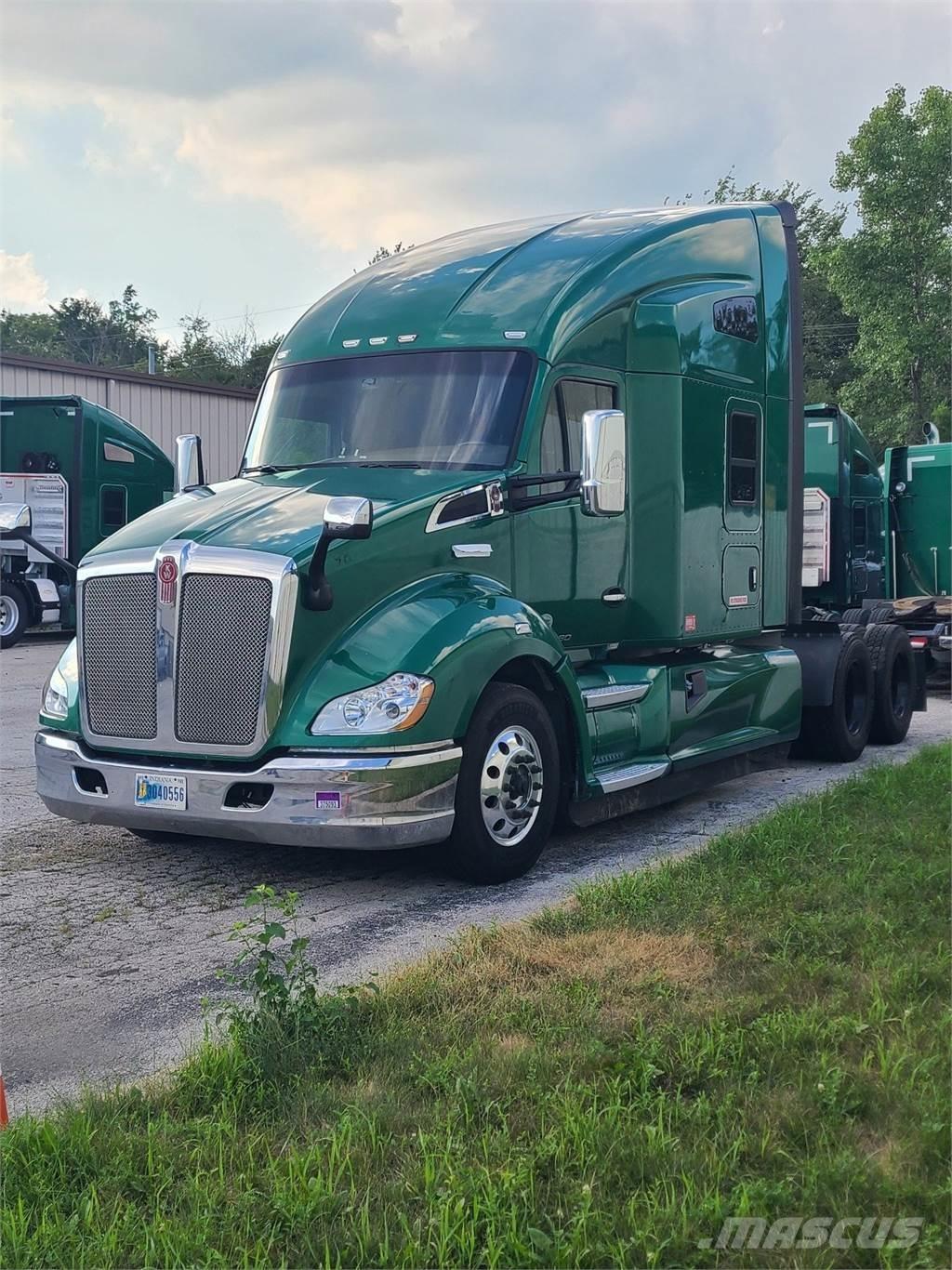 Kenworth T680 Tractor Units