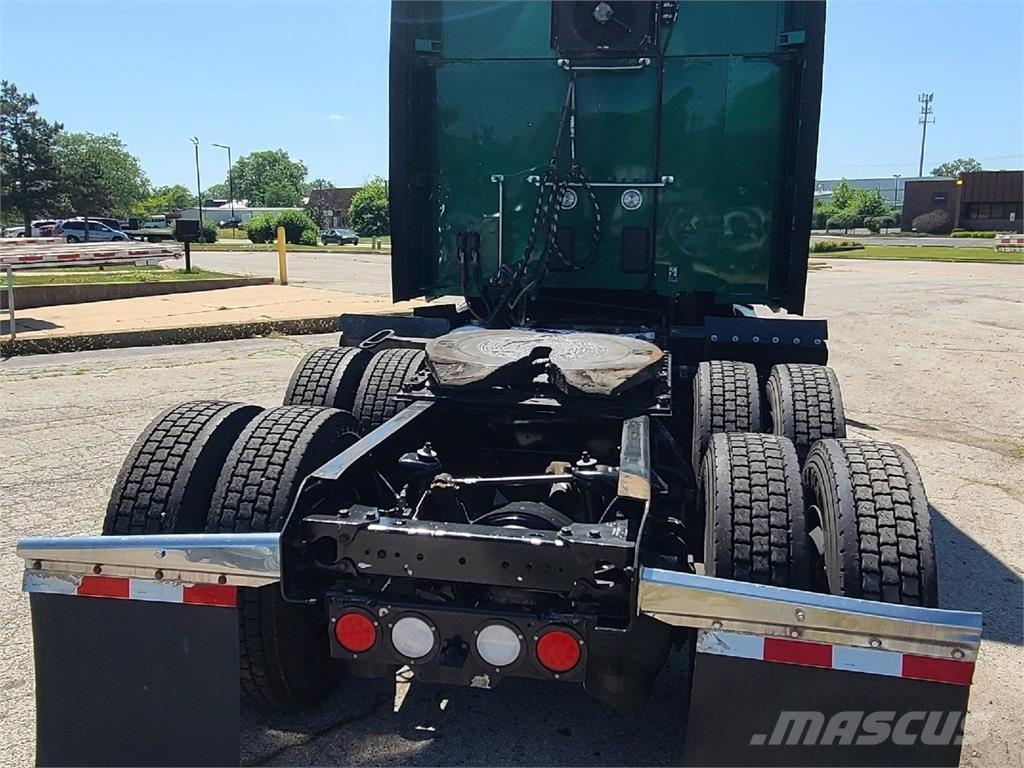 Kenworth T680 Tractor Units