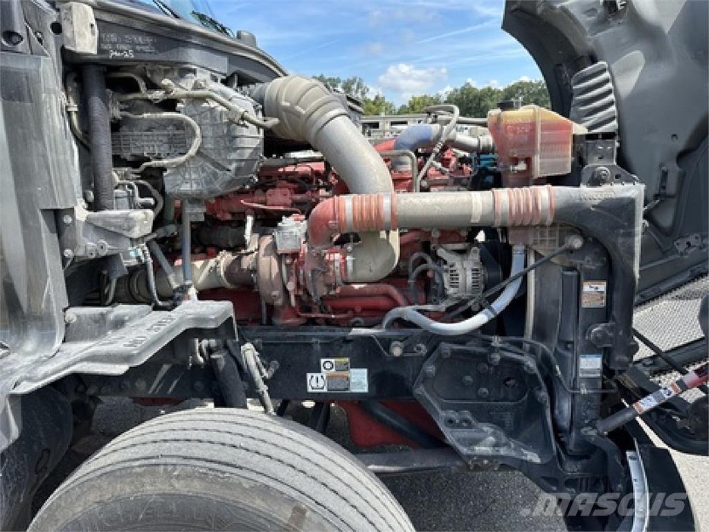 Kenworth T680 Tractor Units