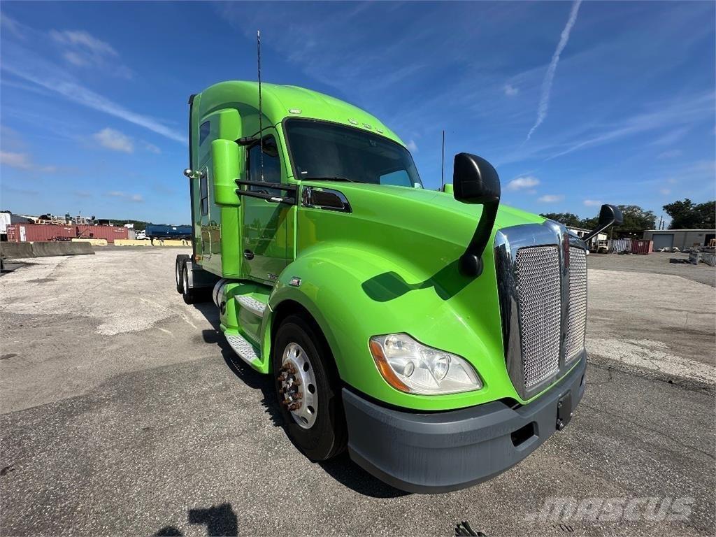 Kenworth T680 Tractor Units