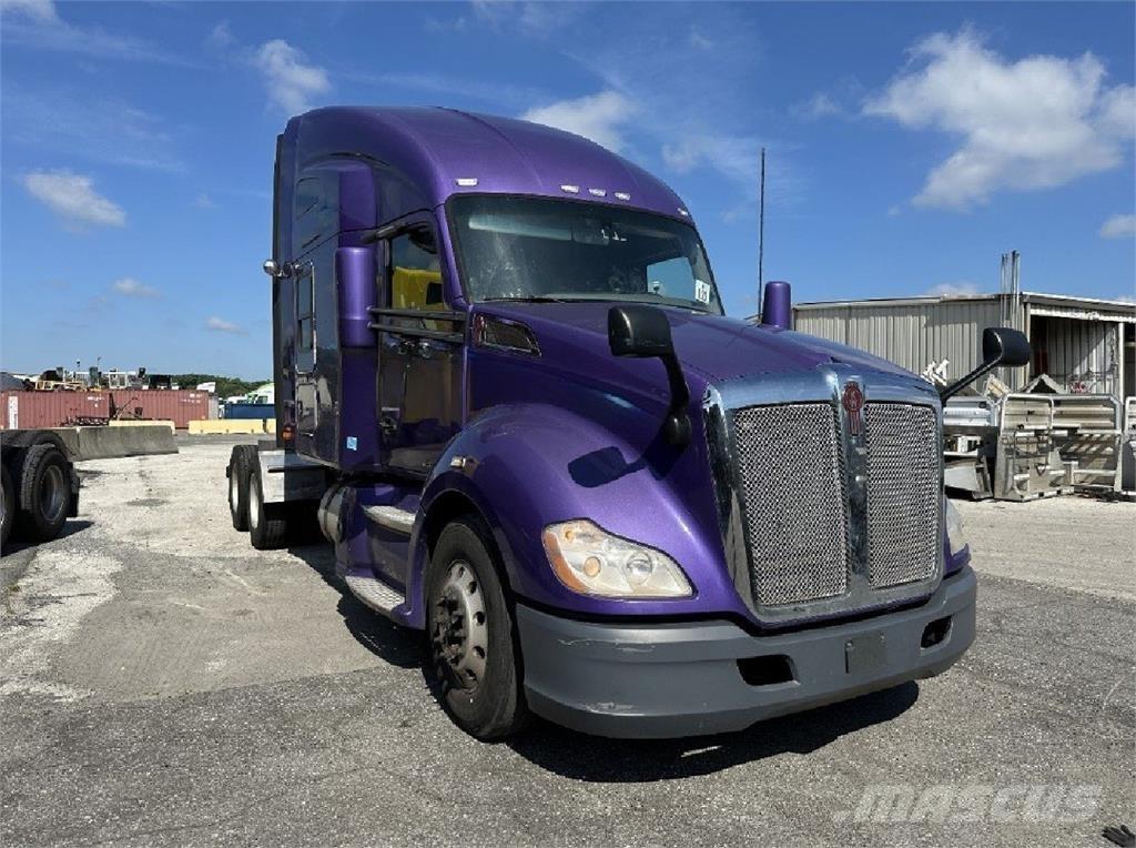 Kenworth T680 Tractor Units