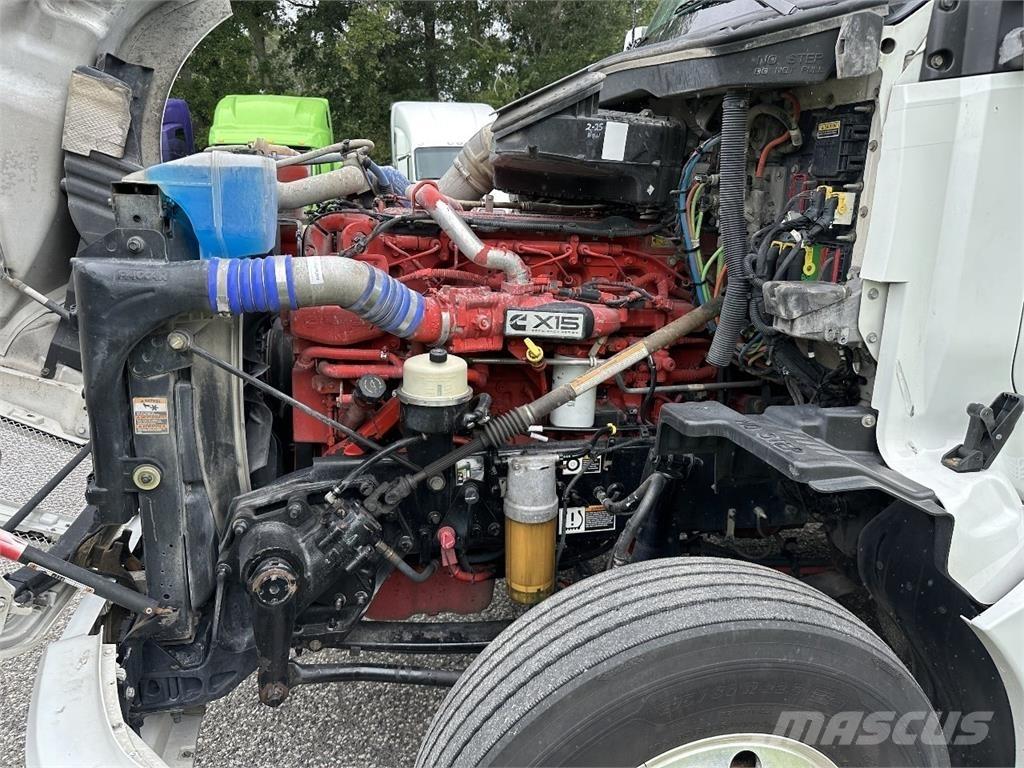 Kenworth T680 Tractor Units