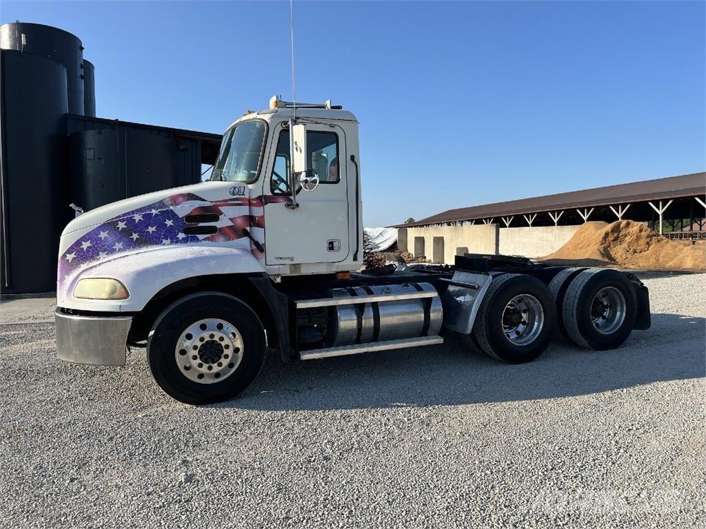 Mack Vision Tractor Units