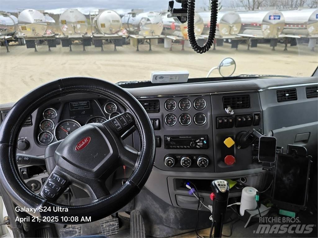 Peterbilt 567 Tractor Units