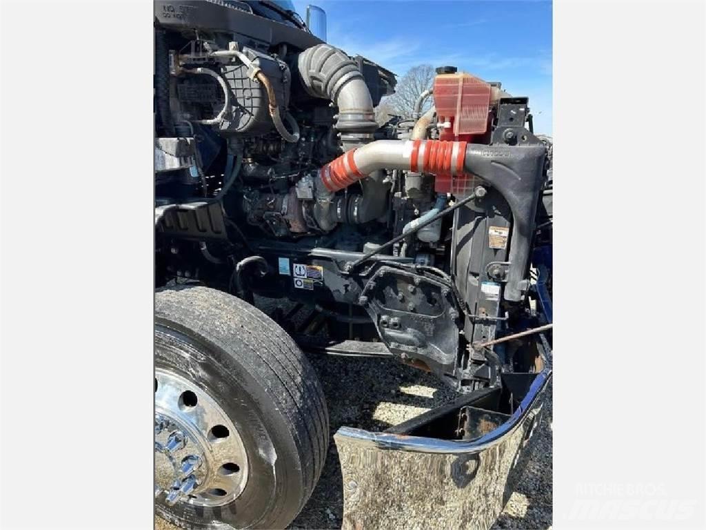Peterbilt 579 Tractor Units