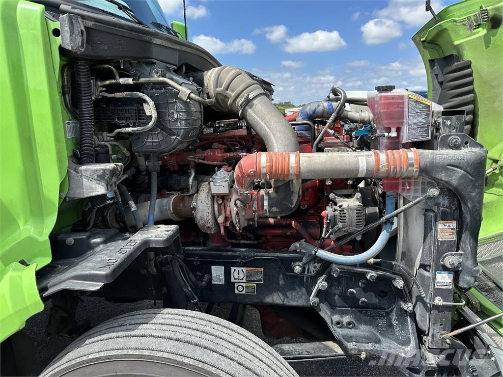 Peterbilt 579 Tractor Units