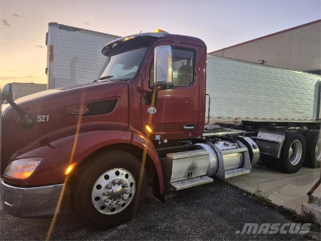 Peterbilt 579 Tractor Units