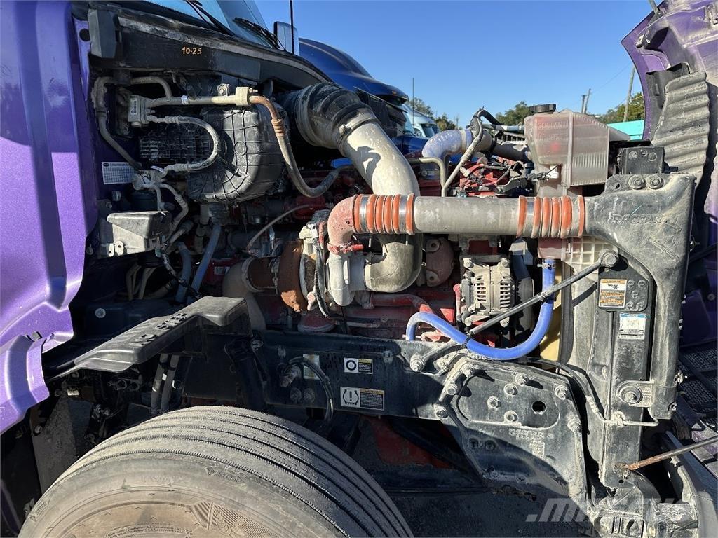 Peterbilt 579 Tractor Units