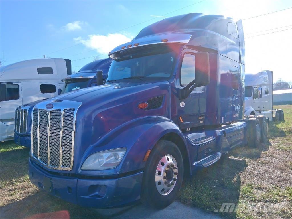 Peterbilt 579 Tractor Units