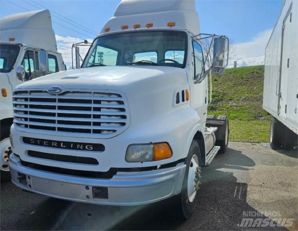 Sterling A9500 Tractor Units