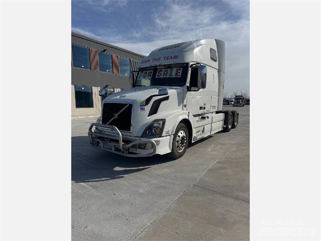 Volvo VNL670 Tractor Units