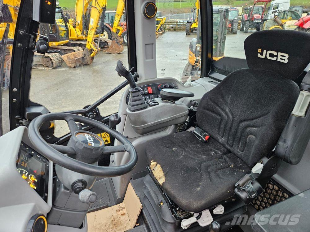 JCB TM320S Telescopic handlers