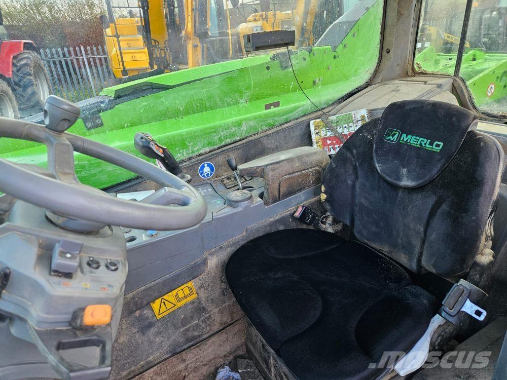 Merlo TF33.7 Telescopic handlers