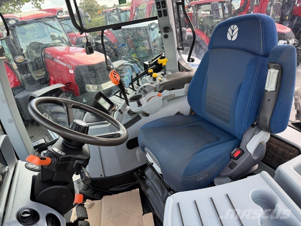 New Holland T7.230 Tractors