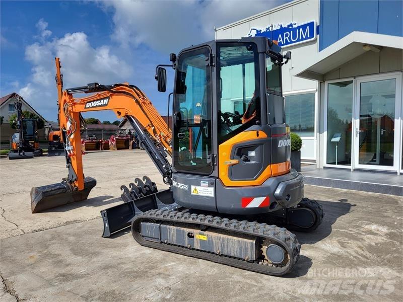 Develon DX35z-7 Mini excavators < 7t (Mini diggers)