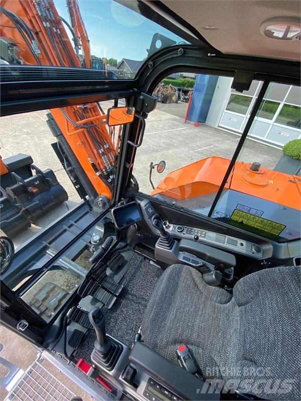 Develon DX85R-7 Mini excavators < 7t (Mini diggers)