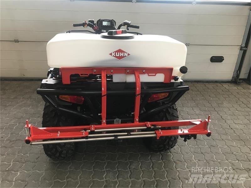 Kuhn q80 Sprayer fertilizers