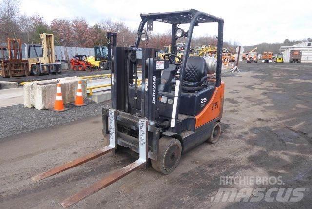 Doosan GC25P-5 Forklift trucks - others