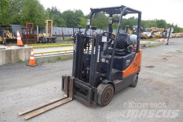 Doosan GC25P-5 Forklift trucks - others