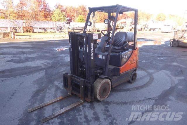 Doosan GC25P-5 Forklift trucks - others