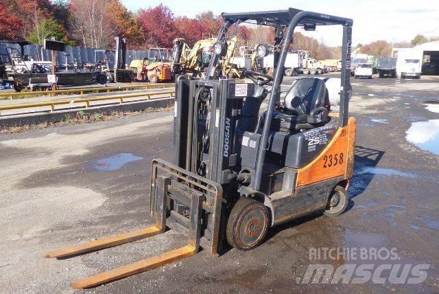 Doosan GC25P-5 Forklift trucks - others