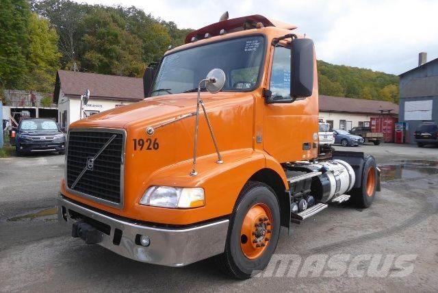Volvo VNM42T Chassis Cab trucks