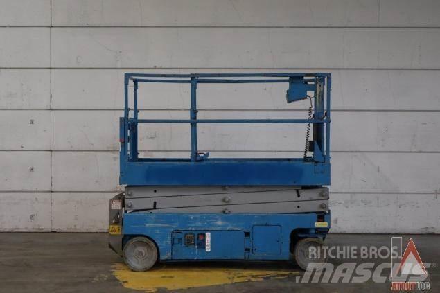 Genie GS-2032 Articulated boom lifts