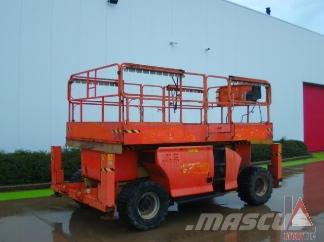 JLG 3394RT Articulated boom lifts