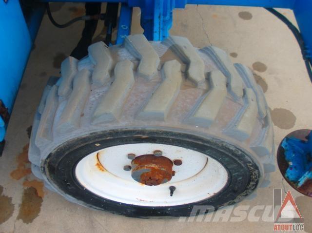 Snorkel S3370RT Articulated boom lifts