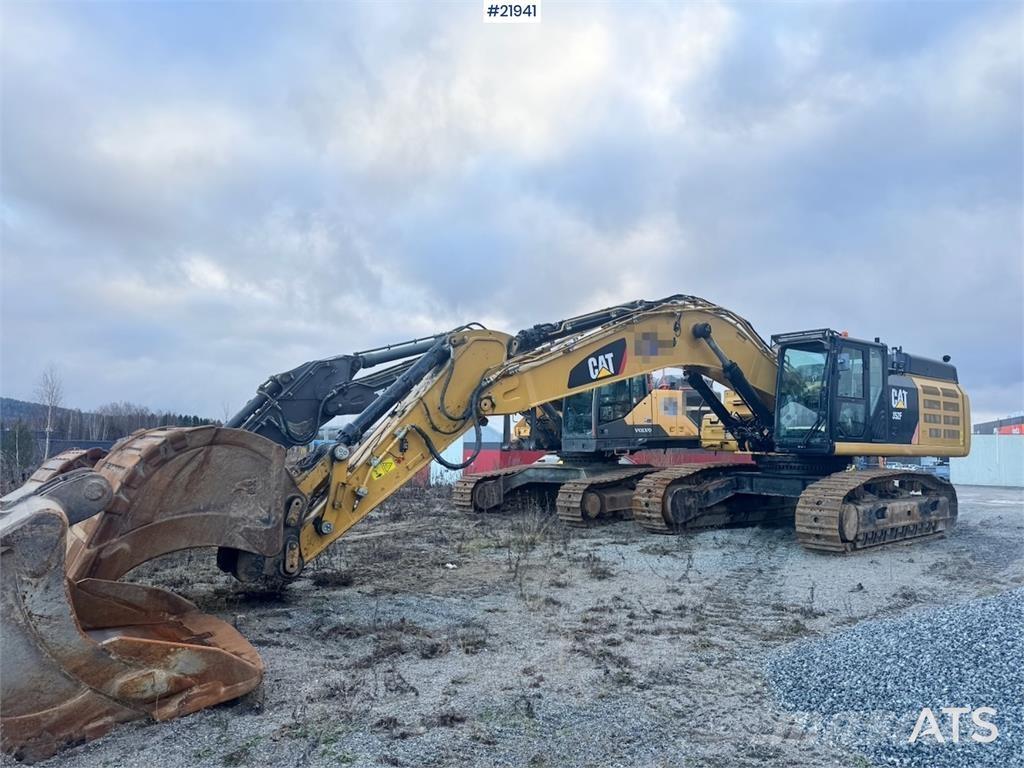 CAT 352F Crawler excavators