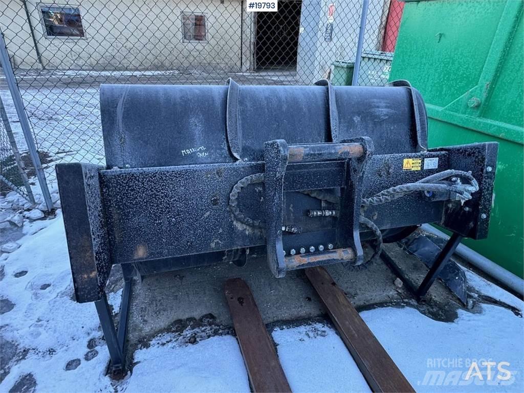 Engcon SR1600C broom Construction - Others