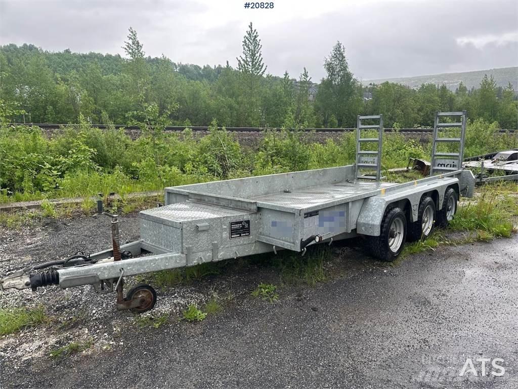 JPM Maskinhenger Low loaders