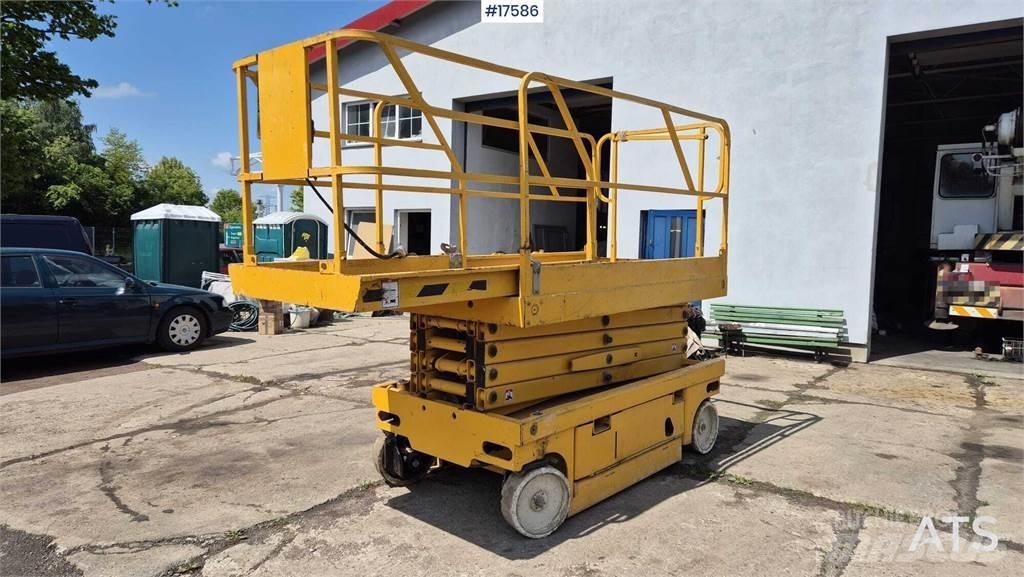 Haulotte Compact 12 Scissor lifts