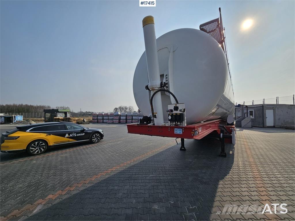 LAG 0-3-TI Tanker semi-trailers