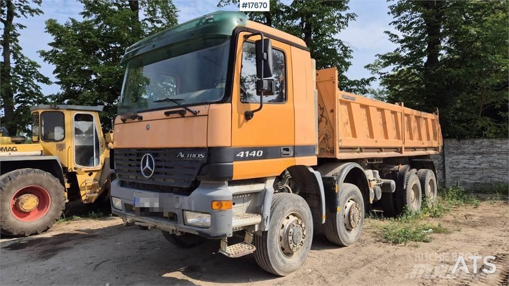 Mercedes-Benz 4140 Tipper trucks