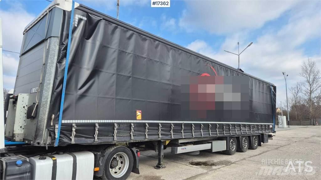 Schmitz Cargobull Curtainsider semi-trailers