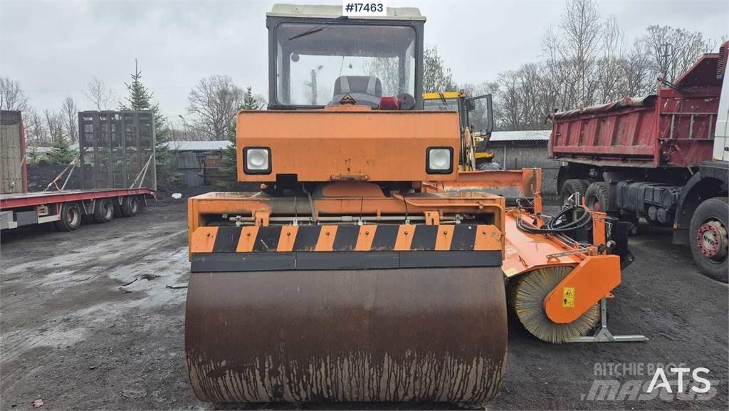 STA VSH 102 Twin drum rollers