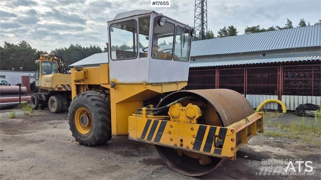 Stavostroj VV 111 Single drum rollers