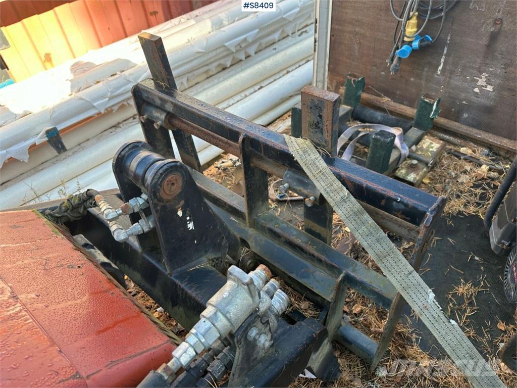 Ditch Witch SK650 Skid steer loaders