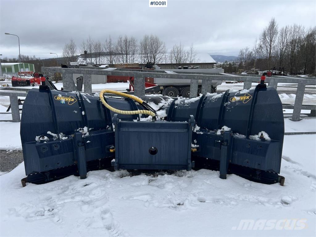 Drivex VB4000-BM Plows