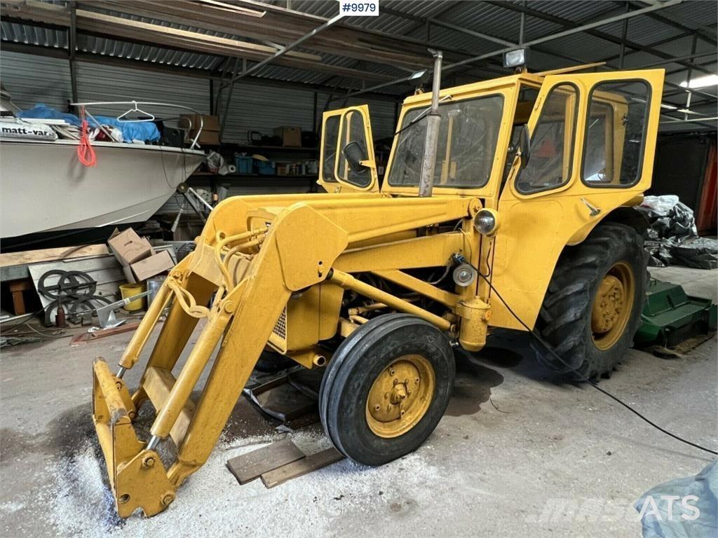 Massey Ferguson 203 Tractors