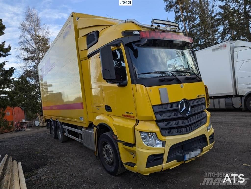 Mercedes-Benz 963-0-C Box body trucks