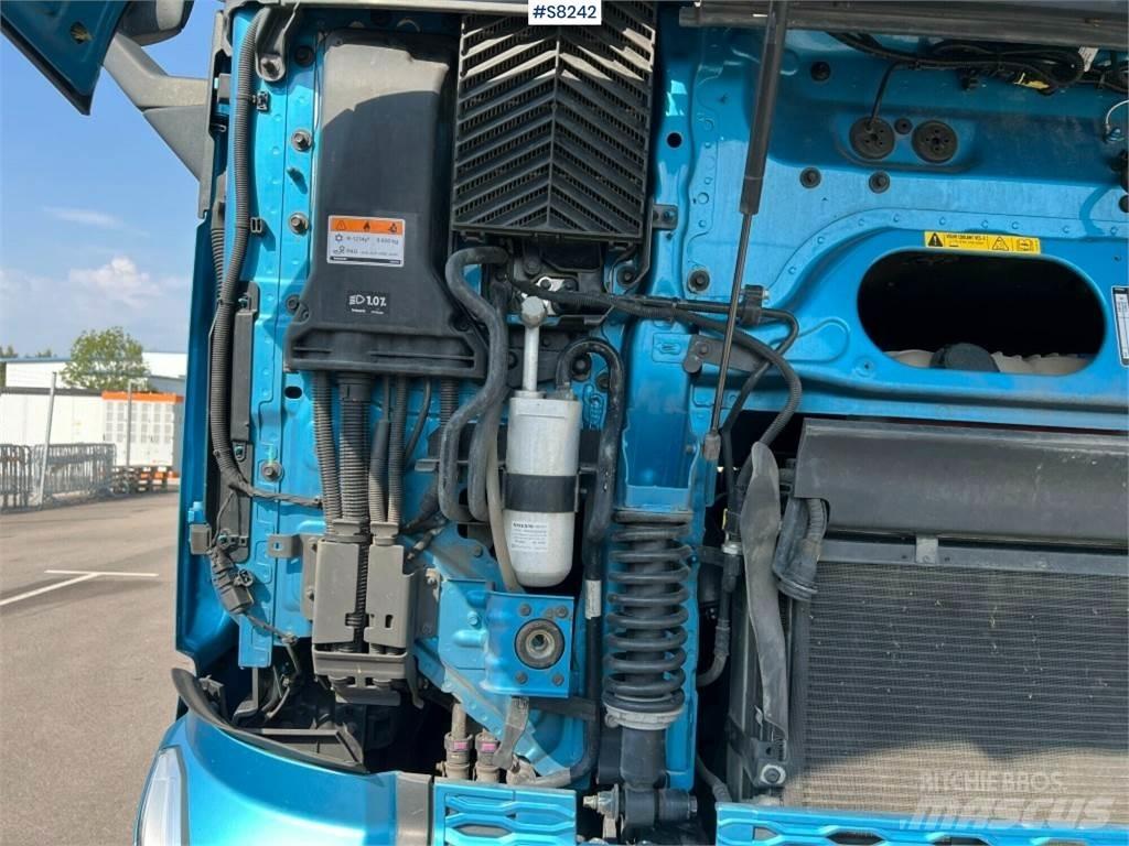 Volvo FH Tractor Units