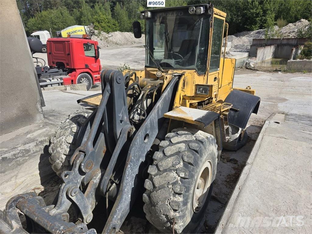 Volvo L120 Wheel dozers