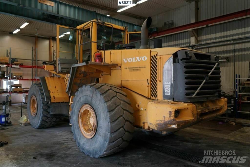 Volvo L220E Wheel dozers